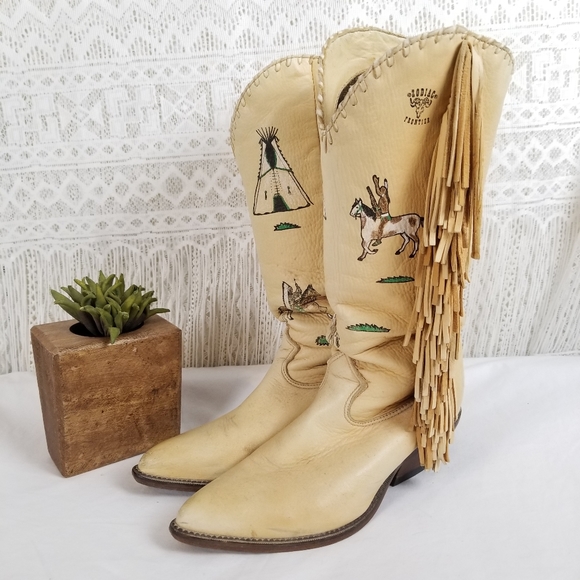 Zodiac Shoes - RARE Vintage Zodiac Southwestern Cowgirl Boot